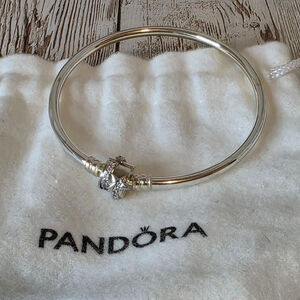 PANDORA Moments 925 Silver Sparkling Shooting Star Clasp Size 6.75